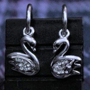 NWOT Swan Rhinestone Silver Tone Pierced Earrings